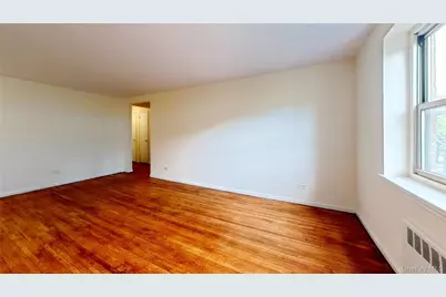 7502 Austin Street Austin Street #2G, Forest Hills, NY 11375 - Photo 5