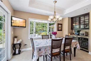 14 Hickman St, Syosset, NY 11791 - Photo 9