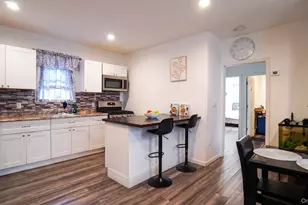 69-32 Gouverneur Ave, Arverne, NY 11692 - Photo 7