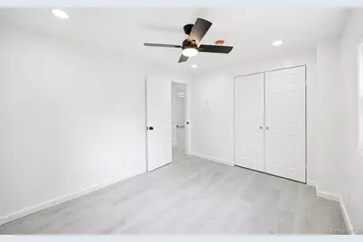 36 Fifty Acre Road S, Smithtown, NY 11787 - Photo 27
