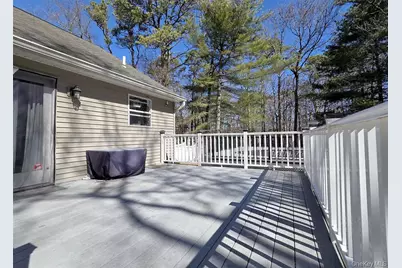 11 Doral Lane, Yaphank, NY 11980 - Photo 27