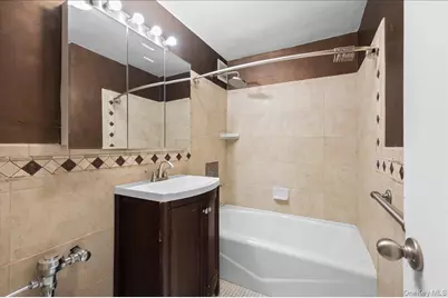 16 Lake Street #7K, White Plains, NY 10603 - Photo 17