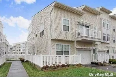 65-08 Ocean Avenue N, Arverne, NY 11692 - Photo 11