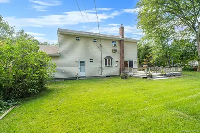 10 Foothill Lane, Smithtown, NY 11787 - Photo 31