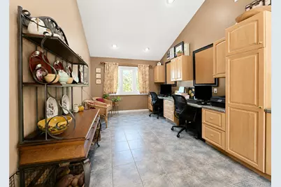 8 Starlight Drive, Commack, NY 11725 - Photo 9