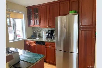 780 W Broadway #2D, Long Beach, NY 11561 - Photo 3