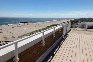 780 W Broadway, Long Beach, NY 11561 - Photo 21