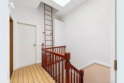 60-11 Myrtle Avenue, Ridgewood, NY 11385 - Photo 15