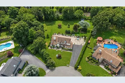 5 Dohne Court, Greenlawn, NY 11740 - Photo 3