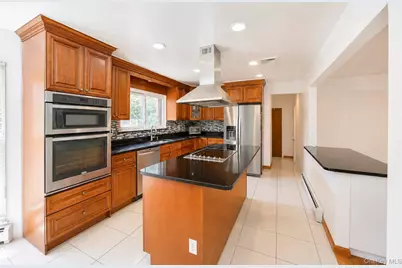 5 Dohne Court, Greenlawn, NY 11740 - Photo 19