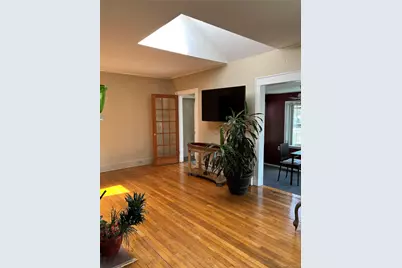137 E Roosevelt Avenue, Roosevelt, NY 11575 - Photo 5