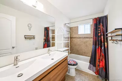 12 Nostrand Avenue, Brentwood, NY 11717 - Photo 25