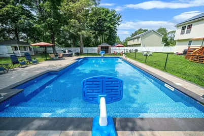 12 Nostrand Avenue, Brentwood, NY 11717 - Photo 43