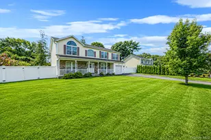 12 Nostrand Ave, Brentwood, NY 11717 - Photo 3