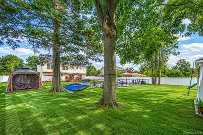 12 Nostrand Avenue, Brentwood, NY 11717 - Photo 47