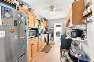 116-11 207th St, Cambria Heights, NY 11411 - Photo 19