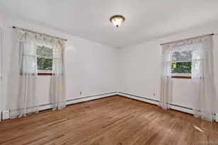 37 Julie Dr, Hopewell Junction, NY 12533 - Photo 19