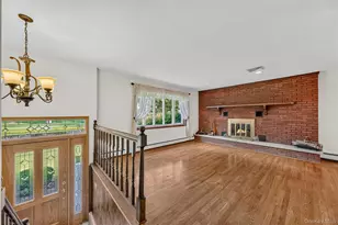 37 Julie Dr, Hopewell Junction, NY 12533 - Photo 5