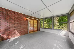 37 Julie Dr, Hopewell Junction, NY 12533 - Photo 31