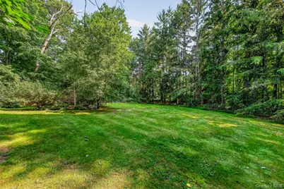 37 Julie Drive, Hopewell Junction, NY 12533 - Photo 37