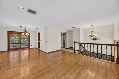 37 Julie Drive, Hopewell Junction, NY 12533 - Photo 9