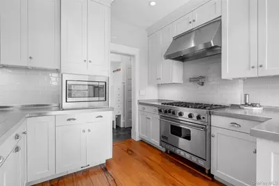 5 Gerlach Place, Larchmont, NY 10538 - Photo 9