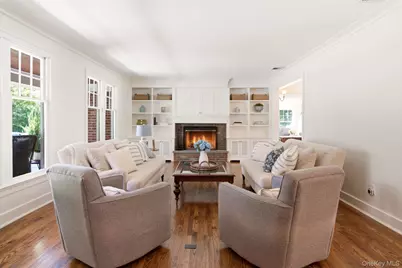 23 Renwick Avenue, Huntington, NY 11743 - Photo 7