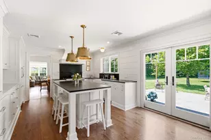23 Renwick Ave, Huntington, NY 11743 - Photo 17
