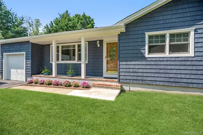 48 Newport Beach Boulevard, East Moriches, NY 11940 - Photo 3