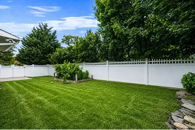 15 Kirby Lane, Commack, NY 11725 - Photo 35