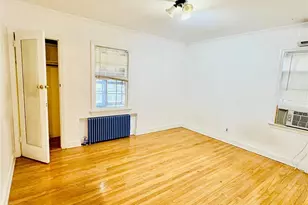 [Address not provided], New Hyde Park, NY 11040 - Photo 5
