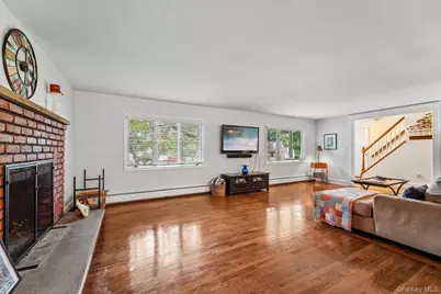 398 Blauvelt Road, Blauvelt, NY 10913 - Photo 9