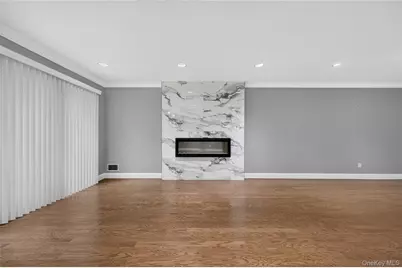62 Wimbledon Drive, Roslyn, NY 11576 - Photo 5