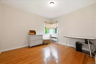 43 Scott St, New Hyde Park, NY 11040 - Photo 15
