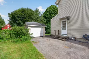 19 Railroad Ave, Walden, NY 12586 - Photo 25