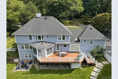 20 Hitching Post Lane, Chappaqua, NY 10514 - Photo 5