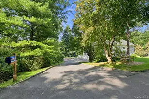 20 Hitching Post Ln, Chappaqua, NY 10514 - Photo 9