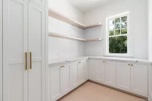 1475 Laurel Ave, Southold, NY 11971 - Photo 11