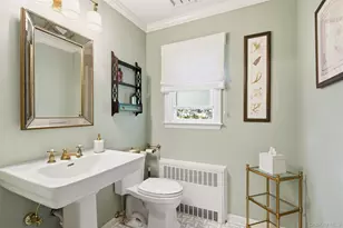7 Private Rd, Huntington, NY 11743 - Photo 11