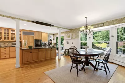 7 Private Road, Huntington, NY 11743 - Photo 13