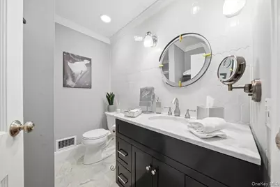 121 Newport Road, Yonkers, NY 10710 - Photo 23