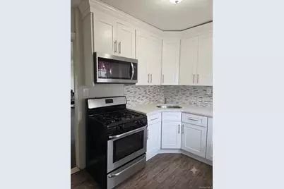 92-10 212th Place, Queens Village, NY 11428 - Photo 9