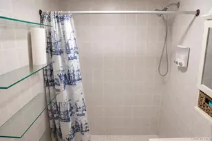 2442 Beaumont Ave, Bronx, NY 10458 - Photo 11