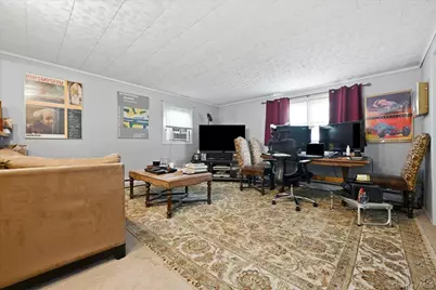 23 Hampshire Drive, Farmingdale, NY 11735 - Photo 23