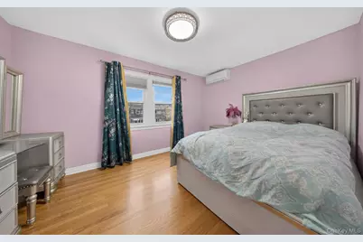 3323 200th Street, Bayside, NY 11361 - Photo 15