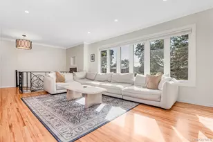 27 Baywood Ln, Bayport, NY 11705 - Photo 5