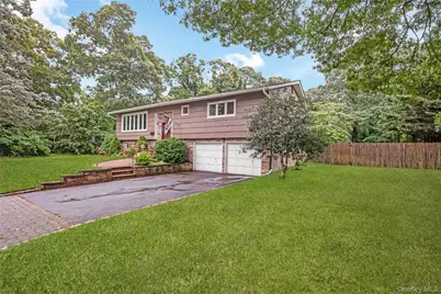 27 Baywood Lane, Bayport, NY 11705 - Photo 3