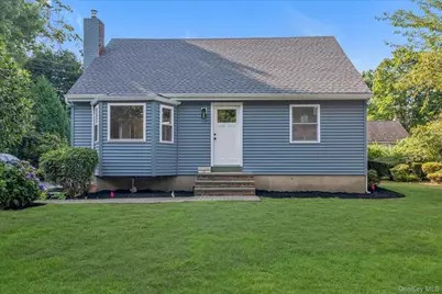 10 Stratton, Huntington Station, NY 11746 - Photo 1