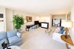 27110 Grand Central Pkwy, Floral Park, NY 11005 - Photo 5