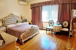 18-24 College Point Blvd, College Point, NY 11356 - Photo 11